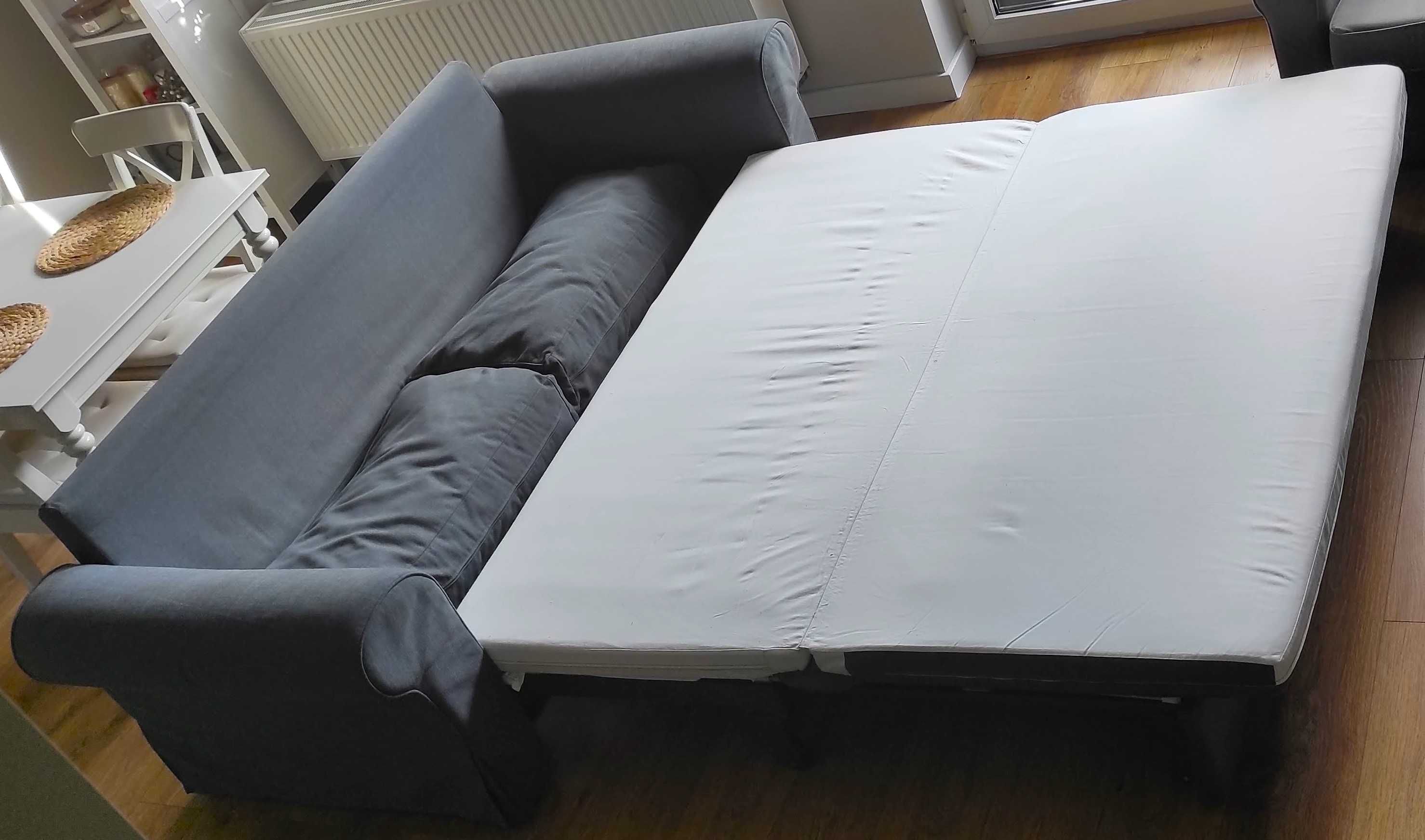 Sofa trzyosobowa rozkładana Ikea, idealna