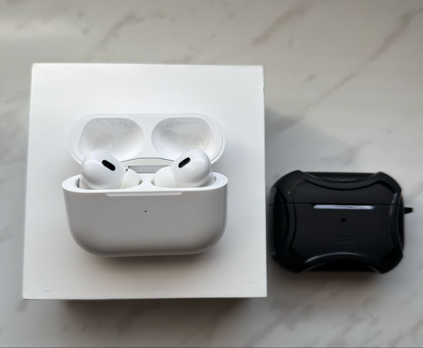AirPods Pro 2, model MQD83ZM/A MagSafe