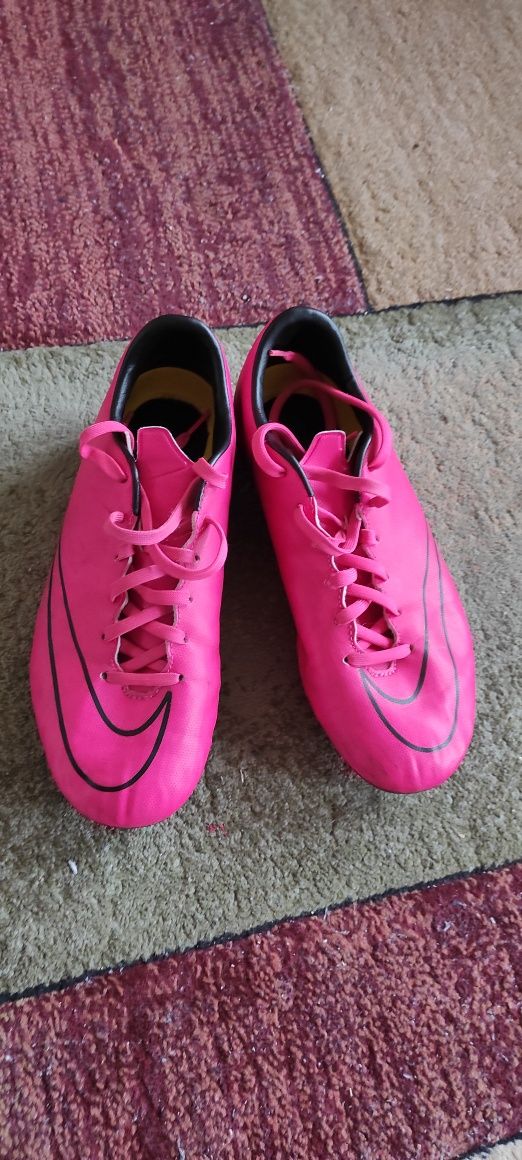 Buty korki Nike sportowe