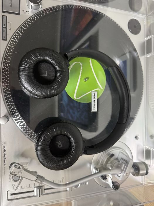 JBL 510BT    Słuchawki nauszne bezprzowodowe