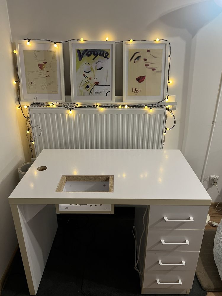 Biurko stanowisko dla manicure