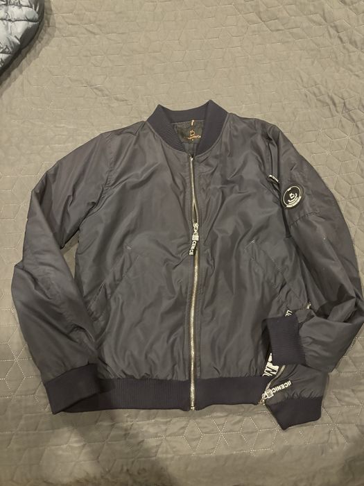 Куртка демісезонна