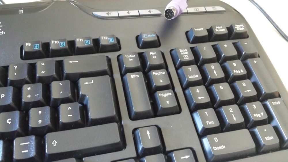 Teclado Logitech