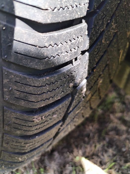 Alufelgi z oponami saab 195/60/15 zimowe