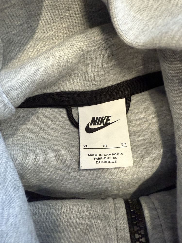 Кофта Nike Tech Fleece