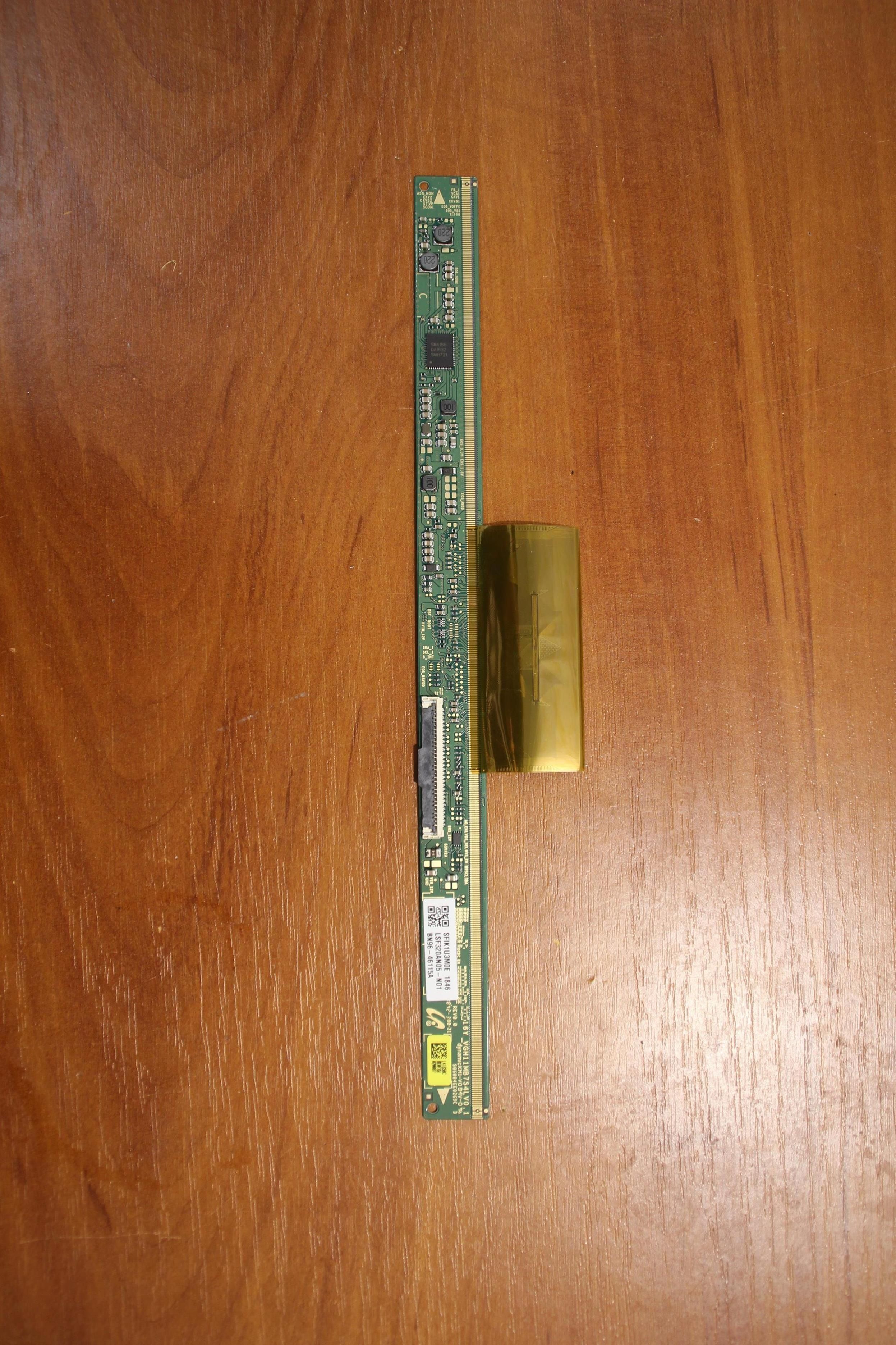 ‼️ Разбит ЭКРАН! 32" Samsung UE32N4002AKXXH. На разборку.