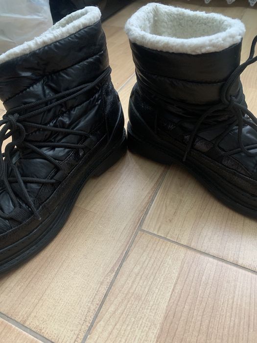 Продам дутики. Зимове взуття