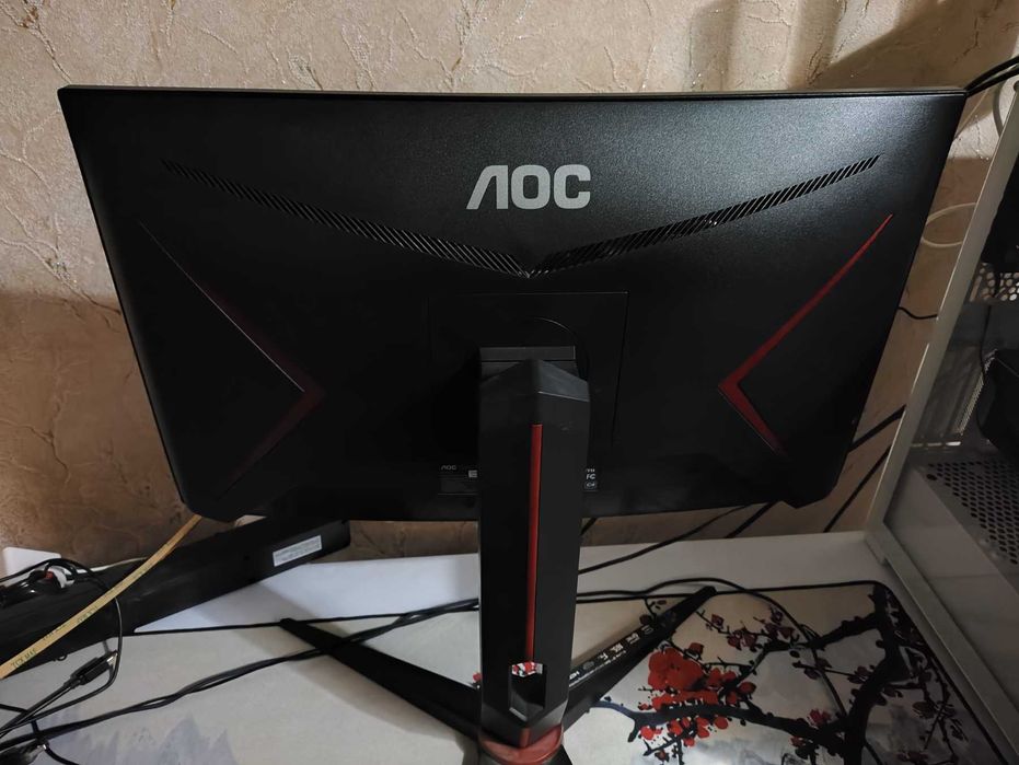 Вигнутий Ігровий монітор 24"дюйми AOC C24G2U / 165 Гц / Стан чудовий!