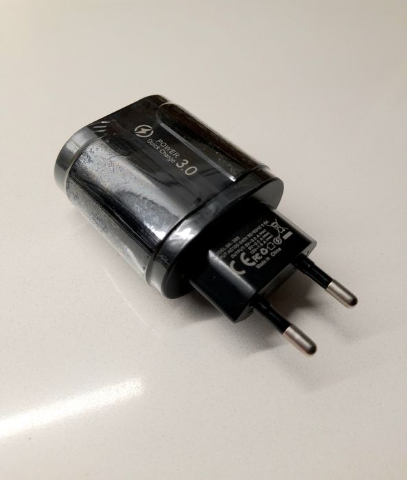 Carregador de 4 portas transformador USB