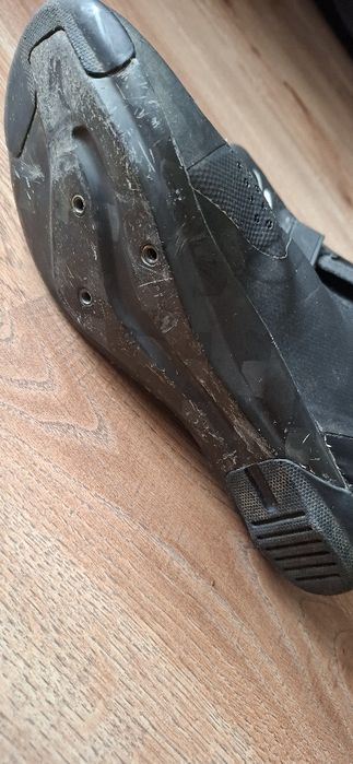 Buty kolarskie szosowe SPECIALIZED TORCH 2.0 czarne 39 boa