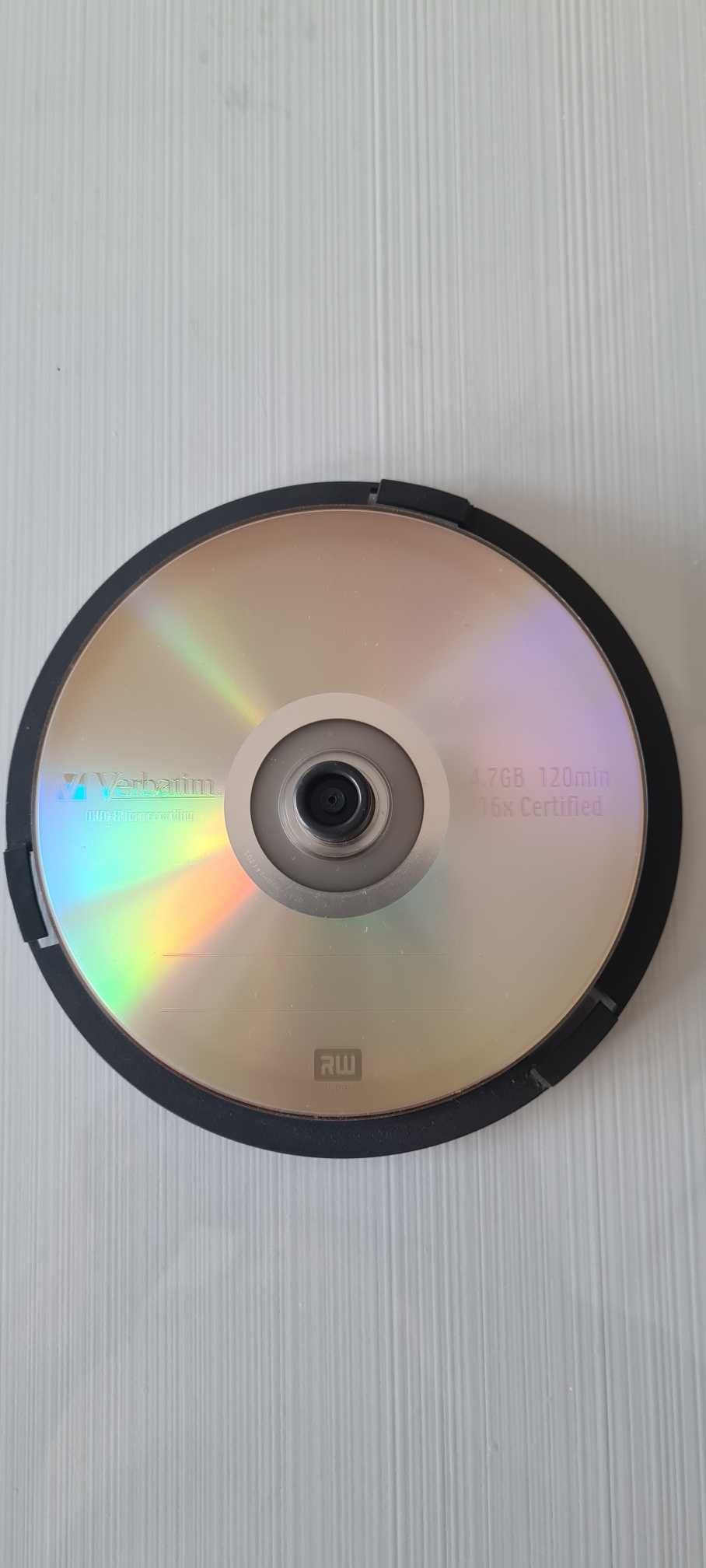 Conjunto de DVDs Virgens em Cakebox Nunca Usados