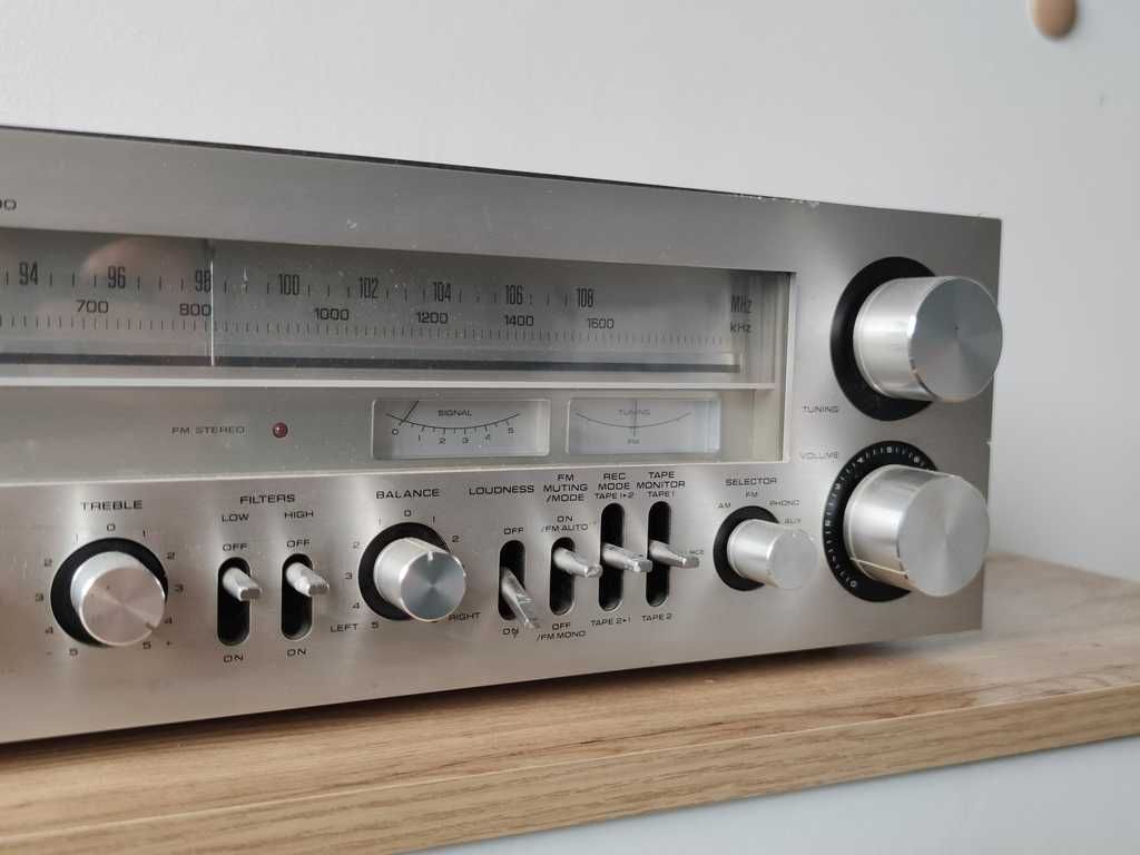 Technics SA-400 analogowy amplituner aluminiowy front vintage audio