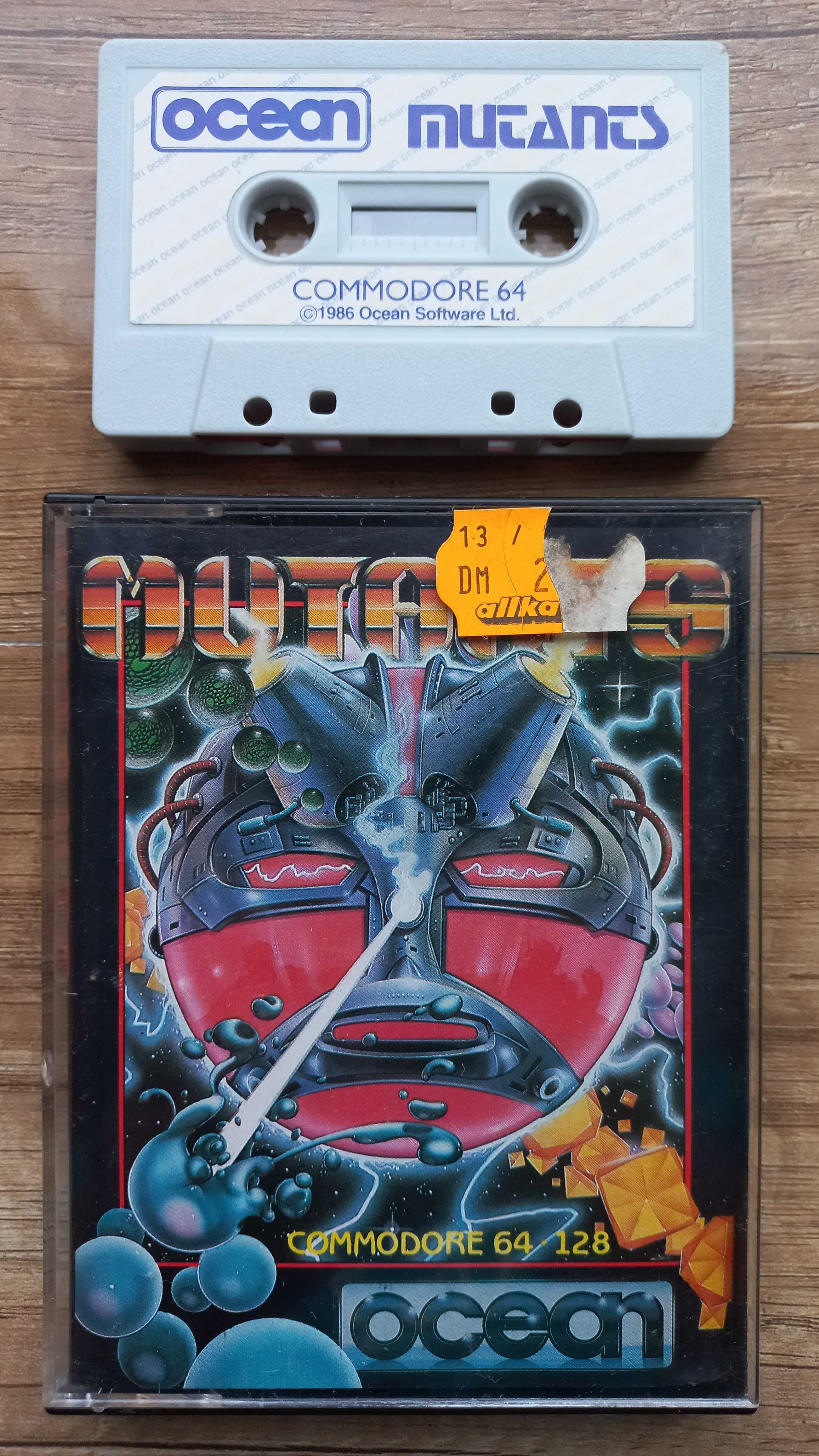 Mutants prezent Commodore 64 128 C gra kaseta