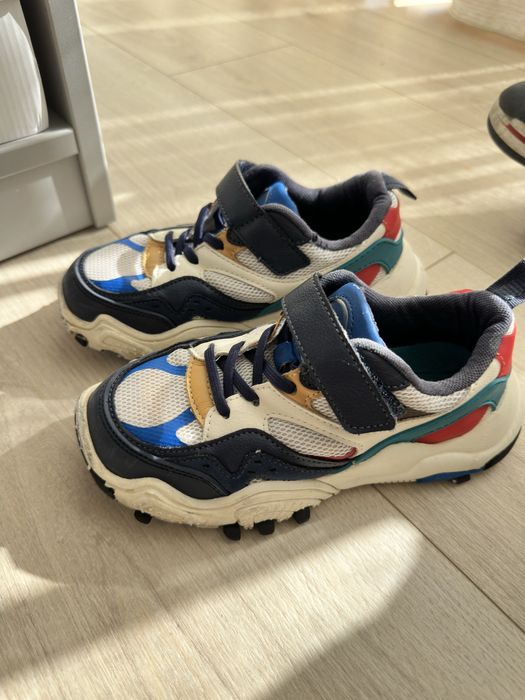 Дитячі кросовки Zara