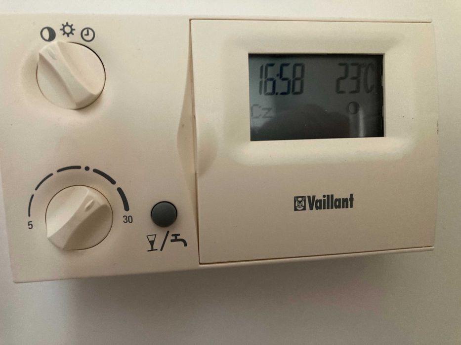 Regulator pokojowy Vaillant VRT 390 - 100% sprawny