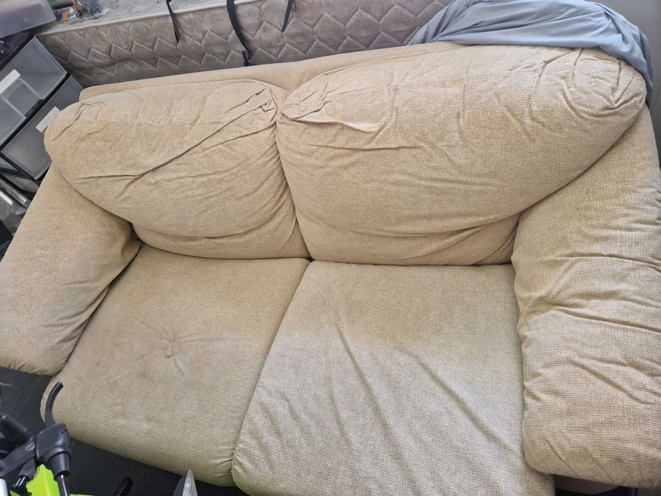 Vendo sofá 2 lugares com cama