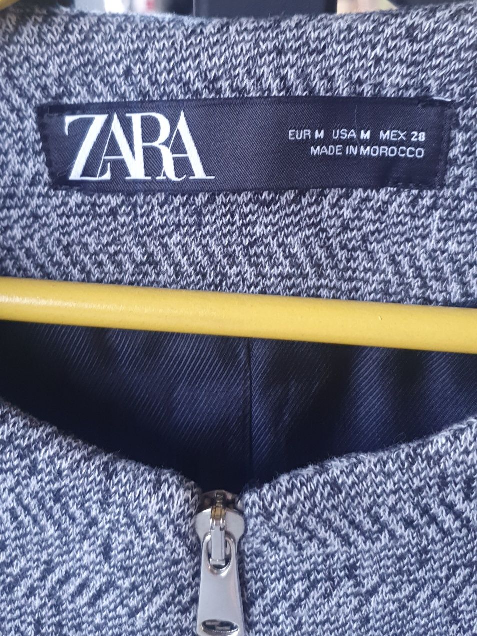 Жіночий жакет Zara