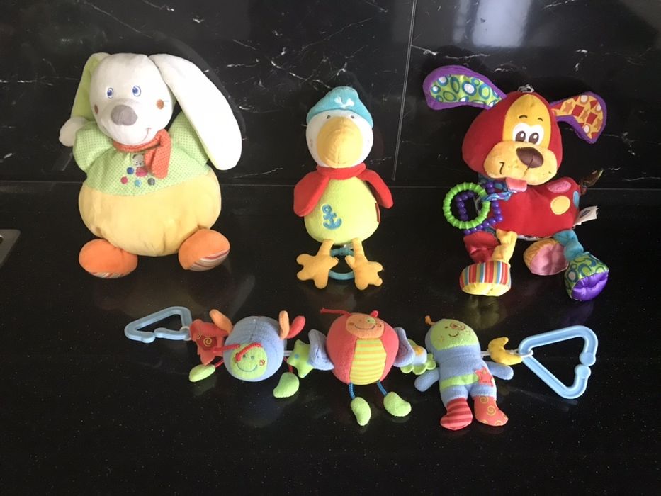 Brinquedos recem-nascido