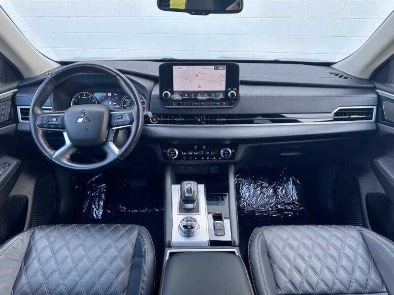 2022 Mitsubishi Outlander