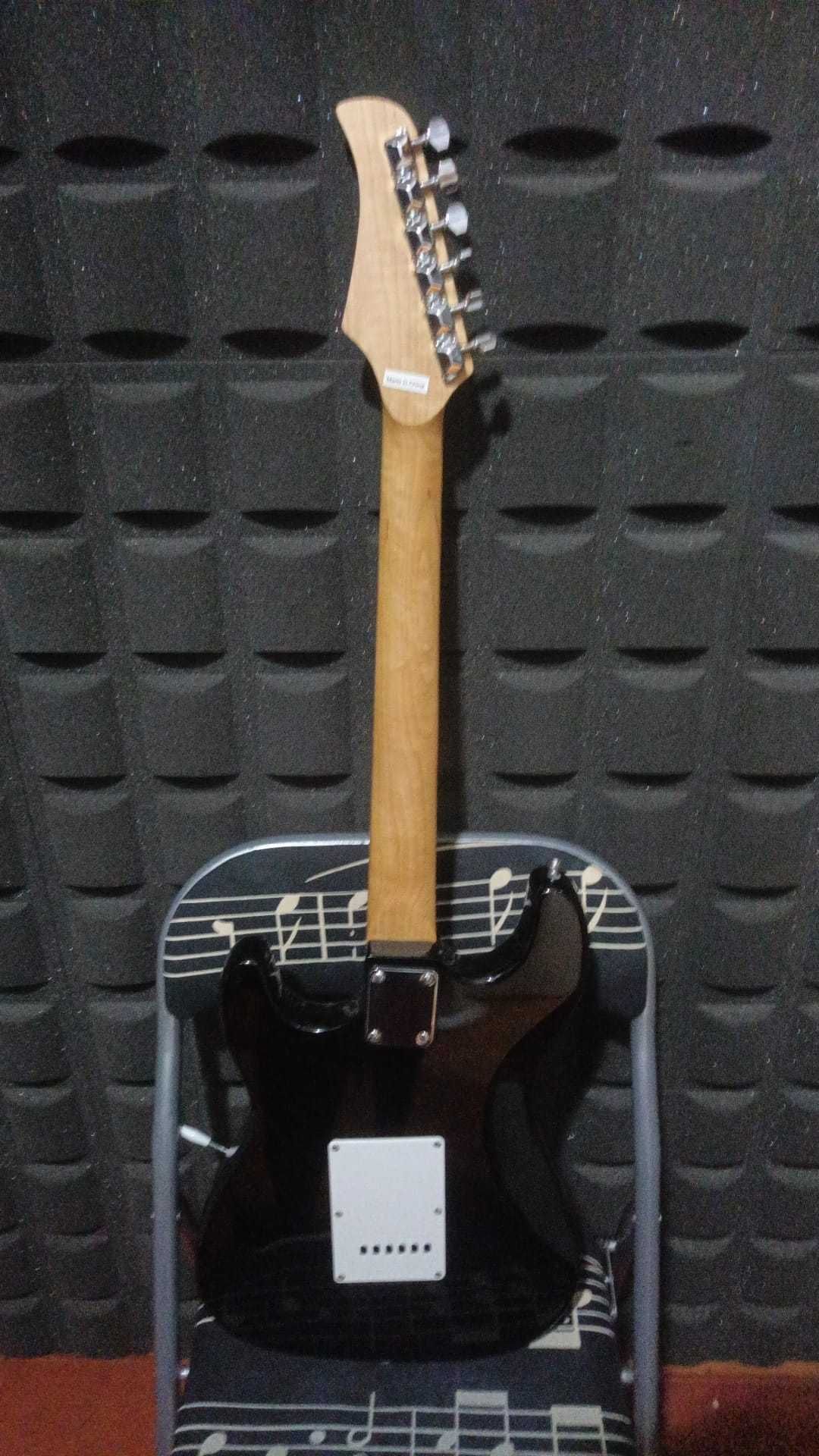 Guitarra Elétrica Daytona