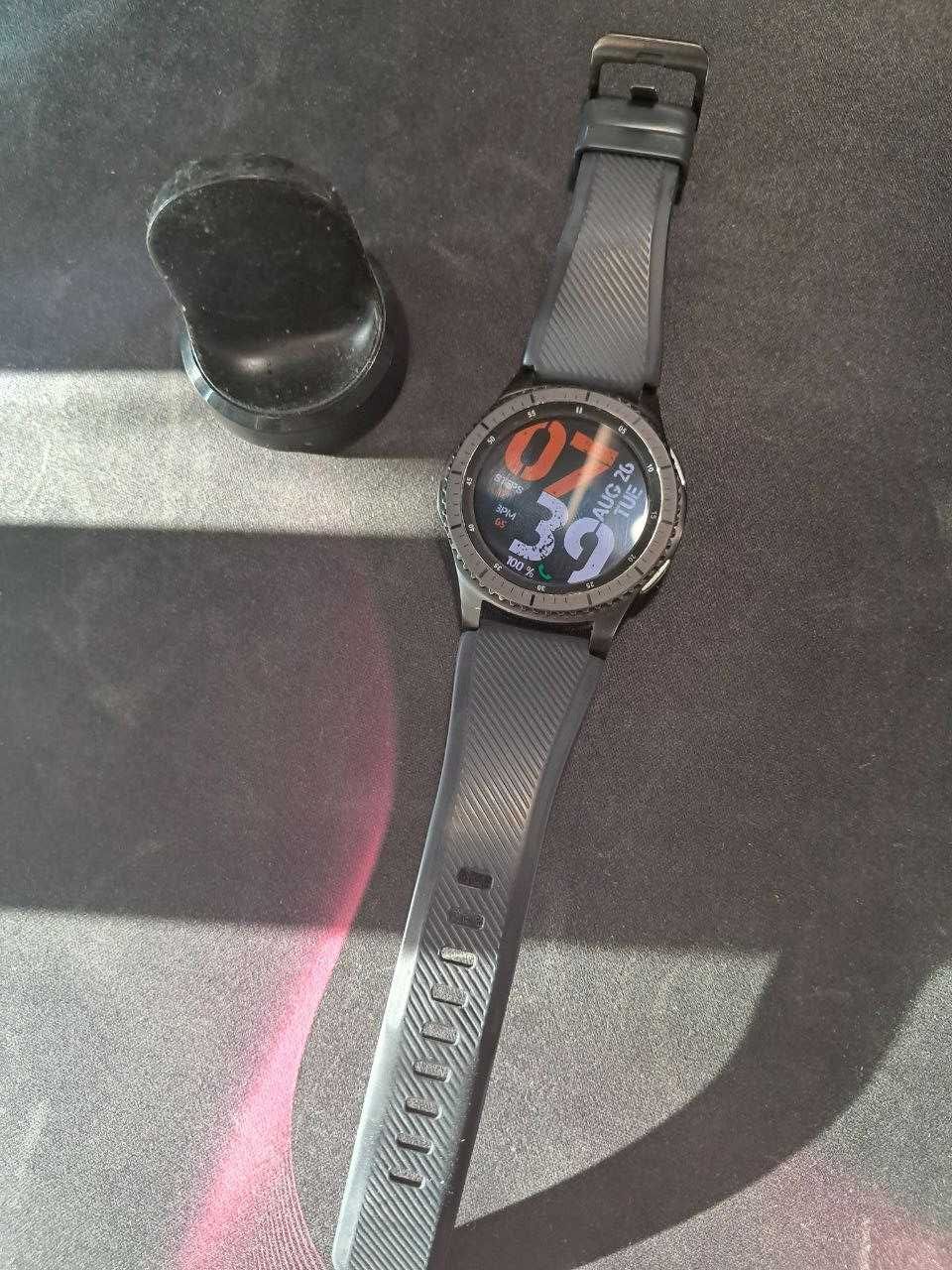 Смарт-годинник Samsung gear s3 Frontier