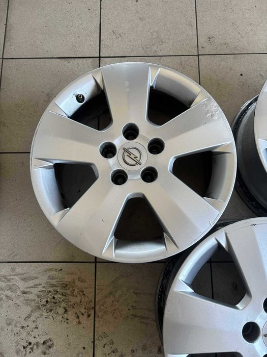 Felgi Opel R16 5X110 alu