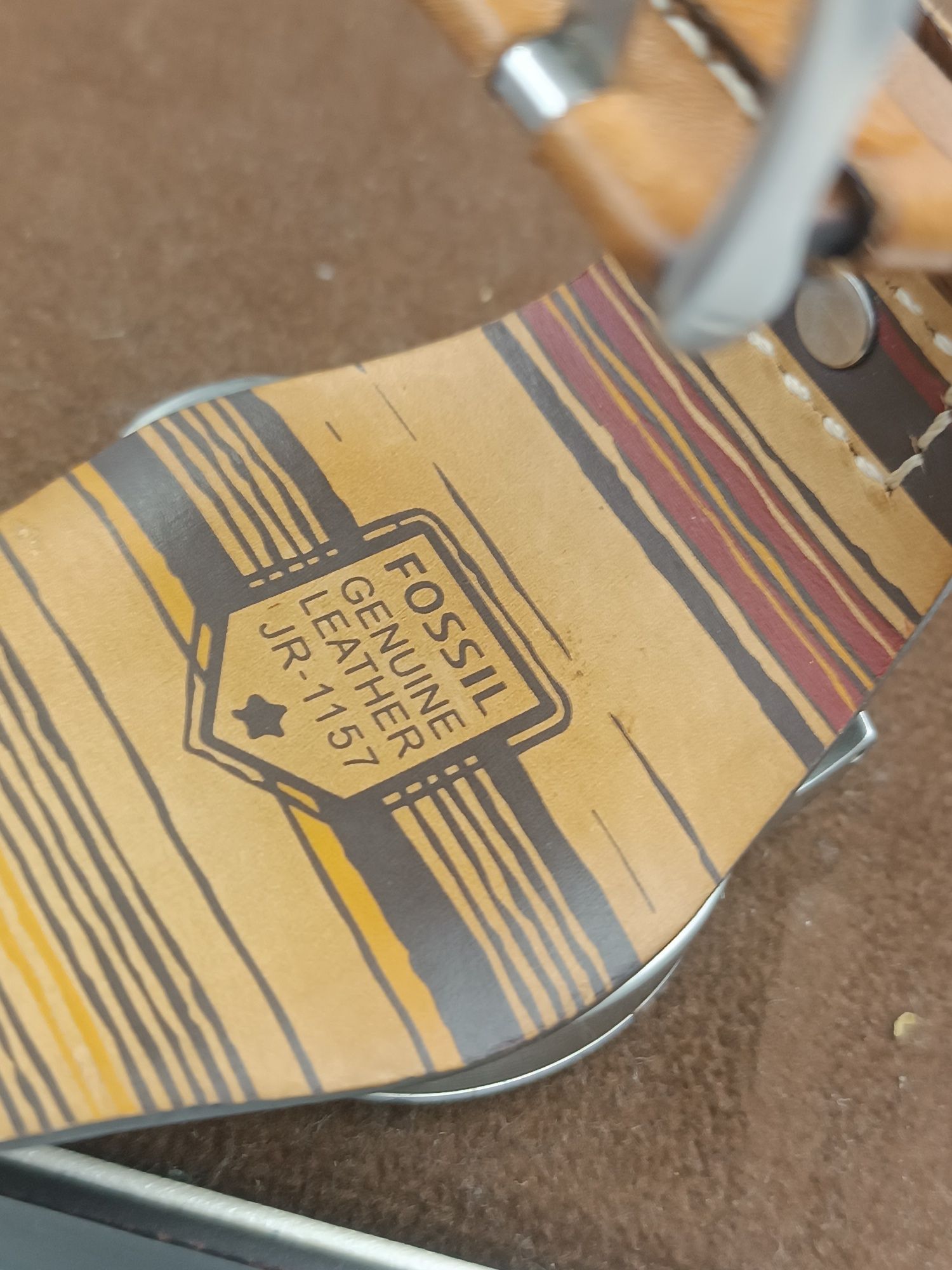 Zegarek fossil  jr-1155 qartz ciekawy