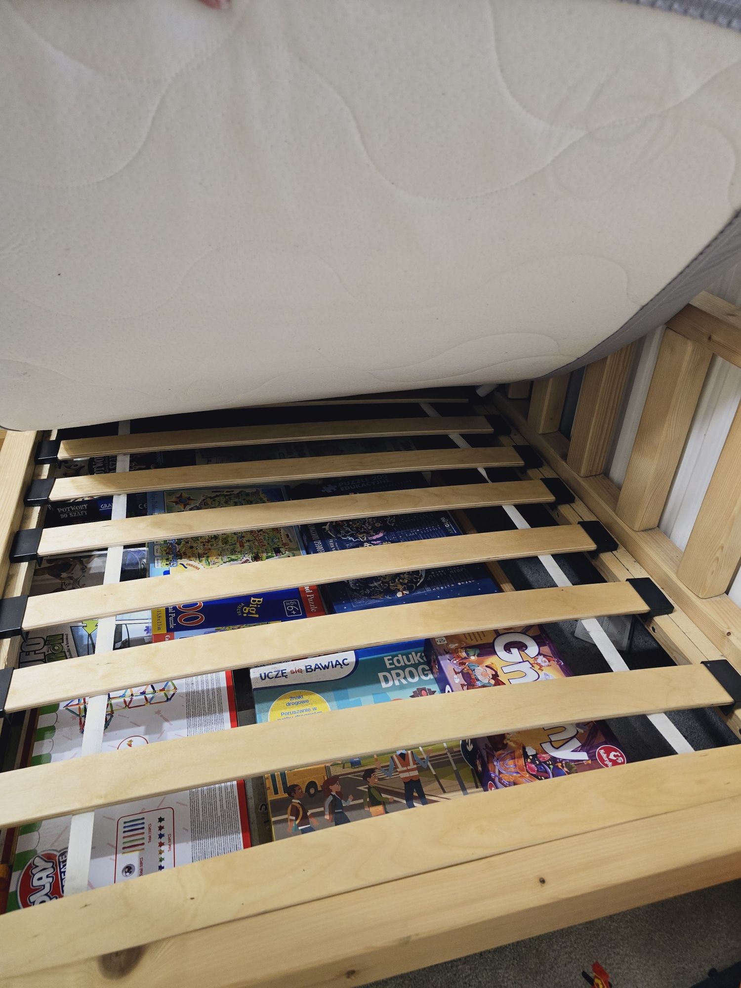Łóżko domek podwójne 180x80 i 160x80 z materacami termoaktywnymi, L