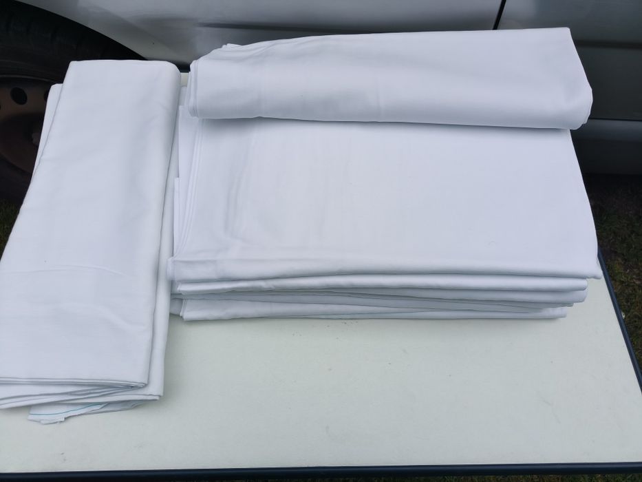 Prześcieradła hotelowe białe rozmiar 160/270 cm