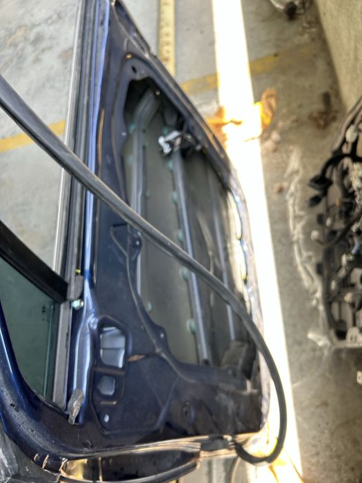 Hyundai Santa Fe 2023 рік розборка двері передньоі правоі