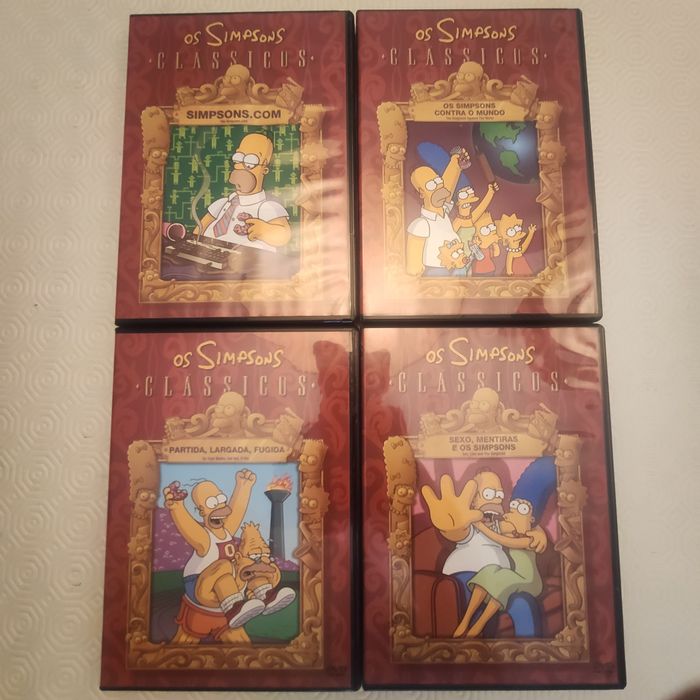Coleção de 4 DVDs dos Simpsons