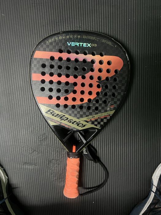 Raquete Padel Bullpadel vertex03