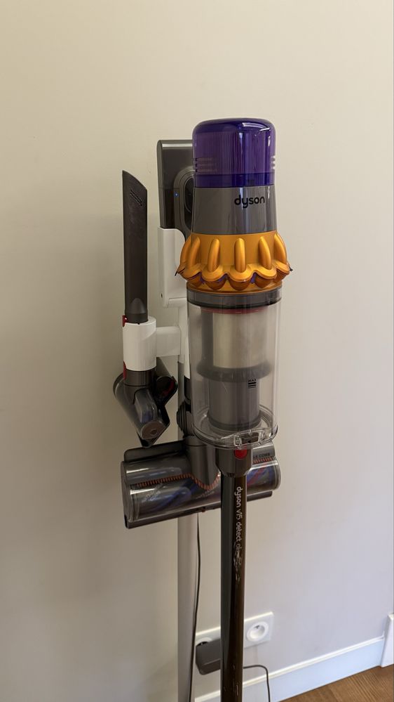 Dyson V15 Detect – 2 akumulatory, 2 filtry, stacja dokująca