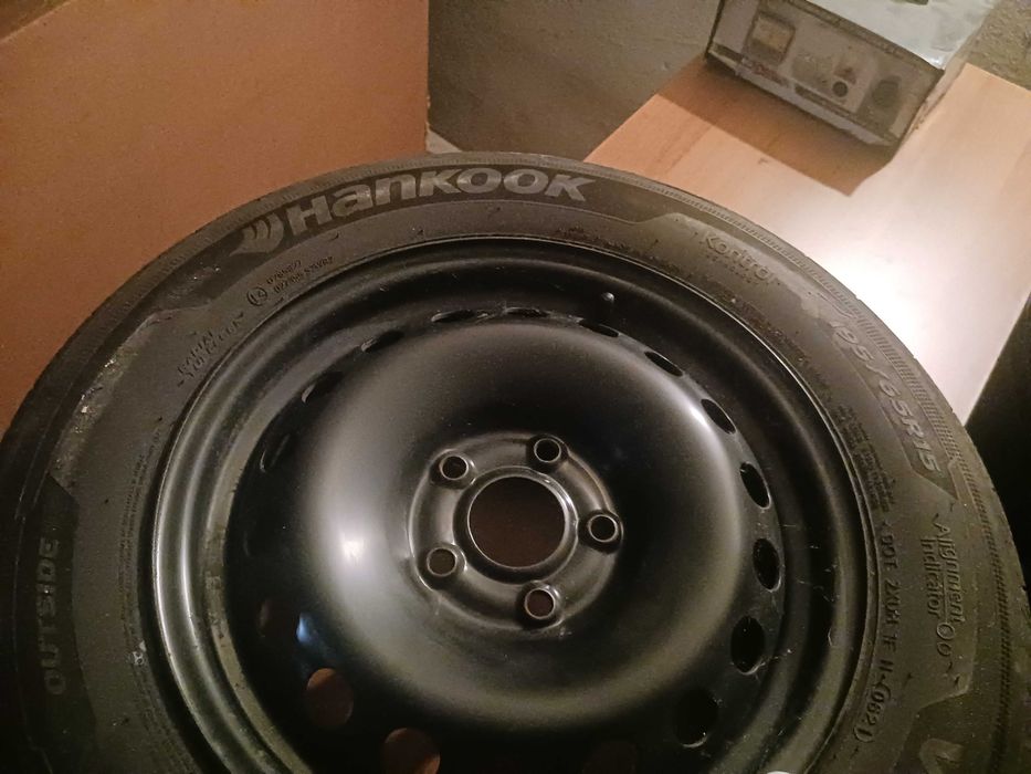 Opony z felgami stalowymi 15"