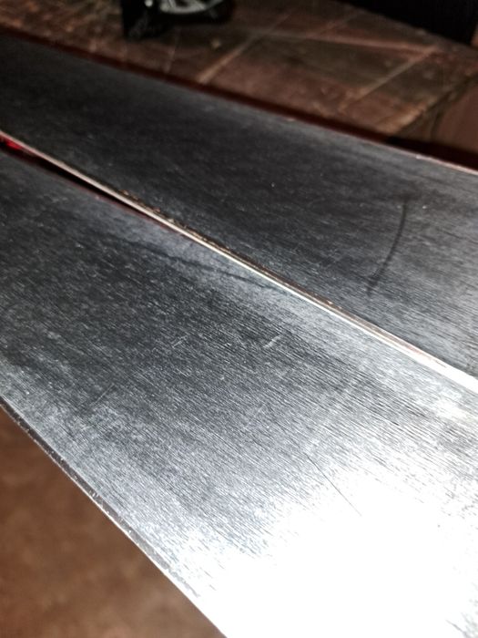 Narty zjazdowe super