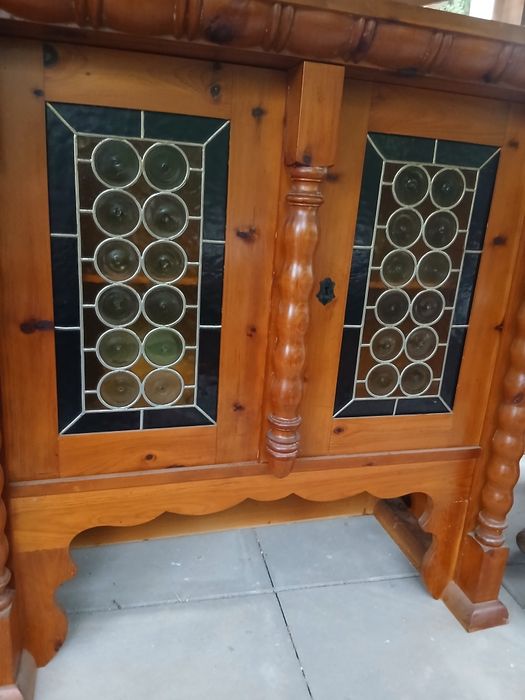 Kredens stół krzesła szafka Stare meble