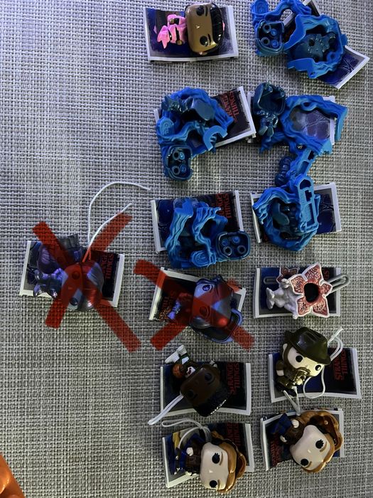 фигурки kinder joy stranger things обмен продажа