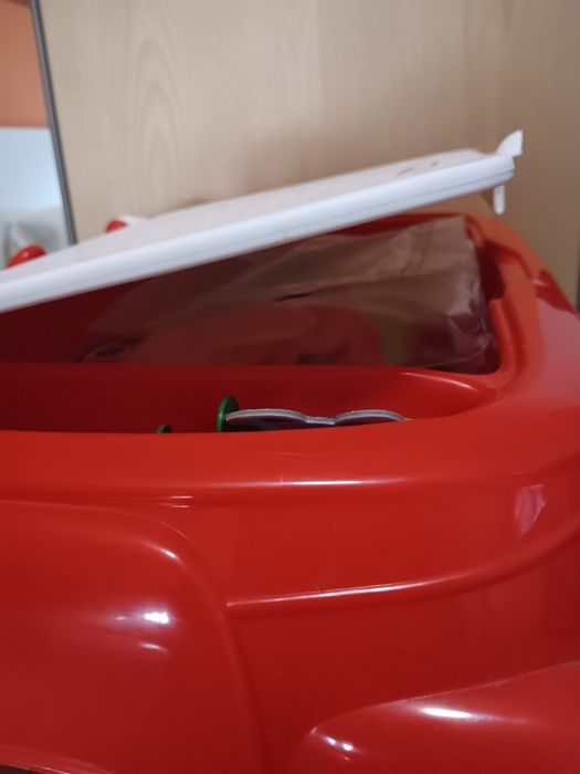 Mesa Infantil Clementoni Dobrável c/ atividades