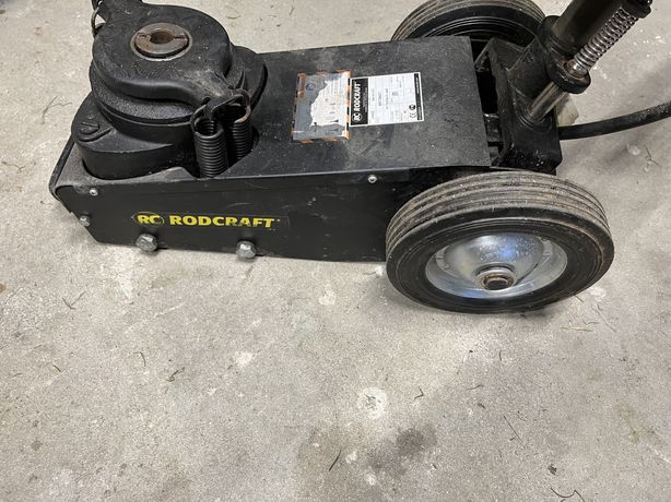 Podnosnik hydrauliczno pneumatyczny Rodcraft
