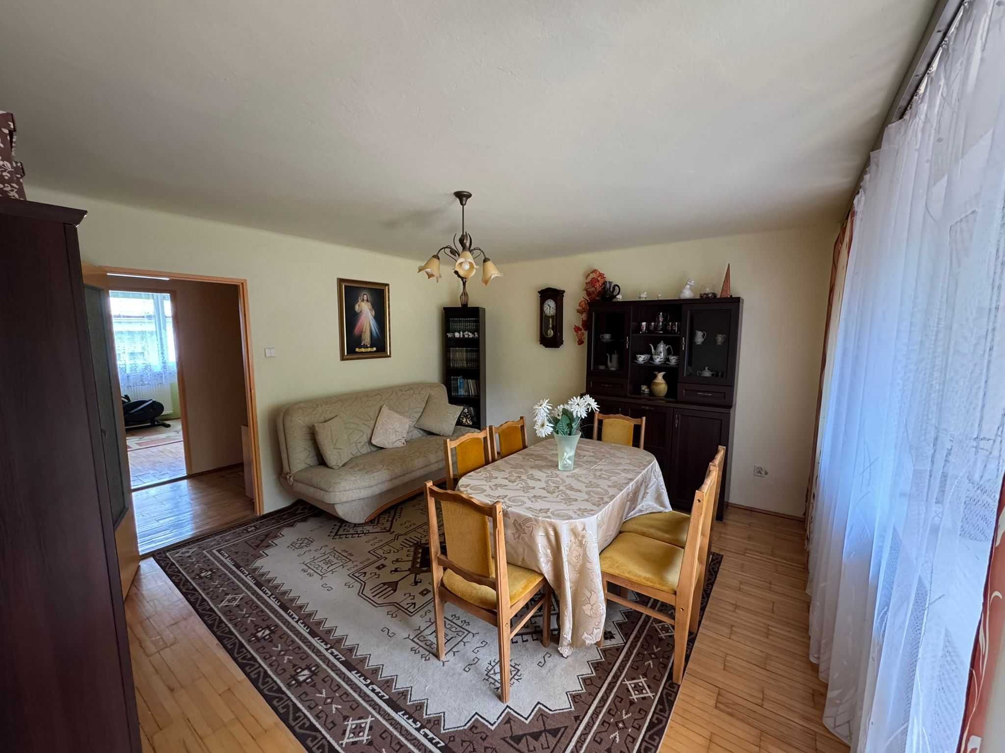 Mieszkanie 90,4 m² w Mikulicach – bezczynszowe, 4 pokoje