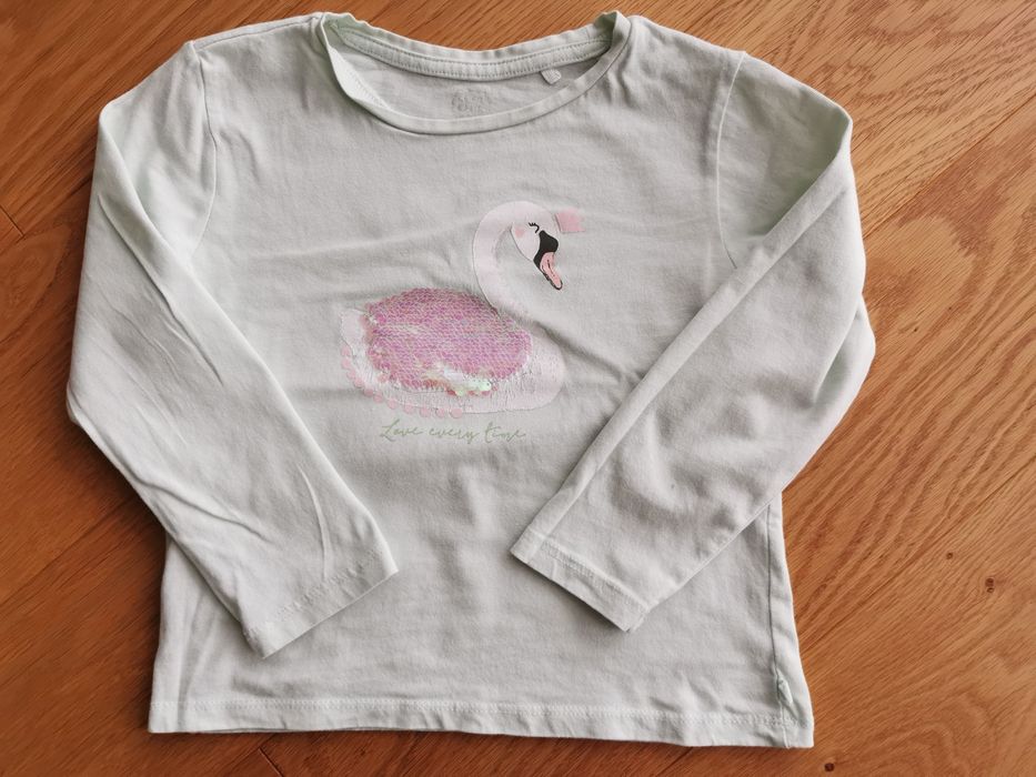 Zestaw 8 bluzek, rozmiar 104