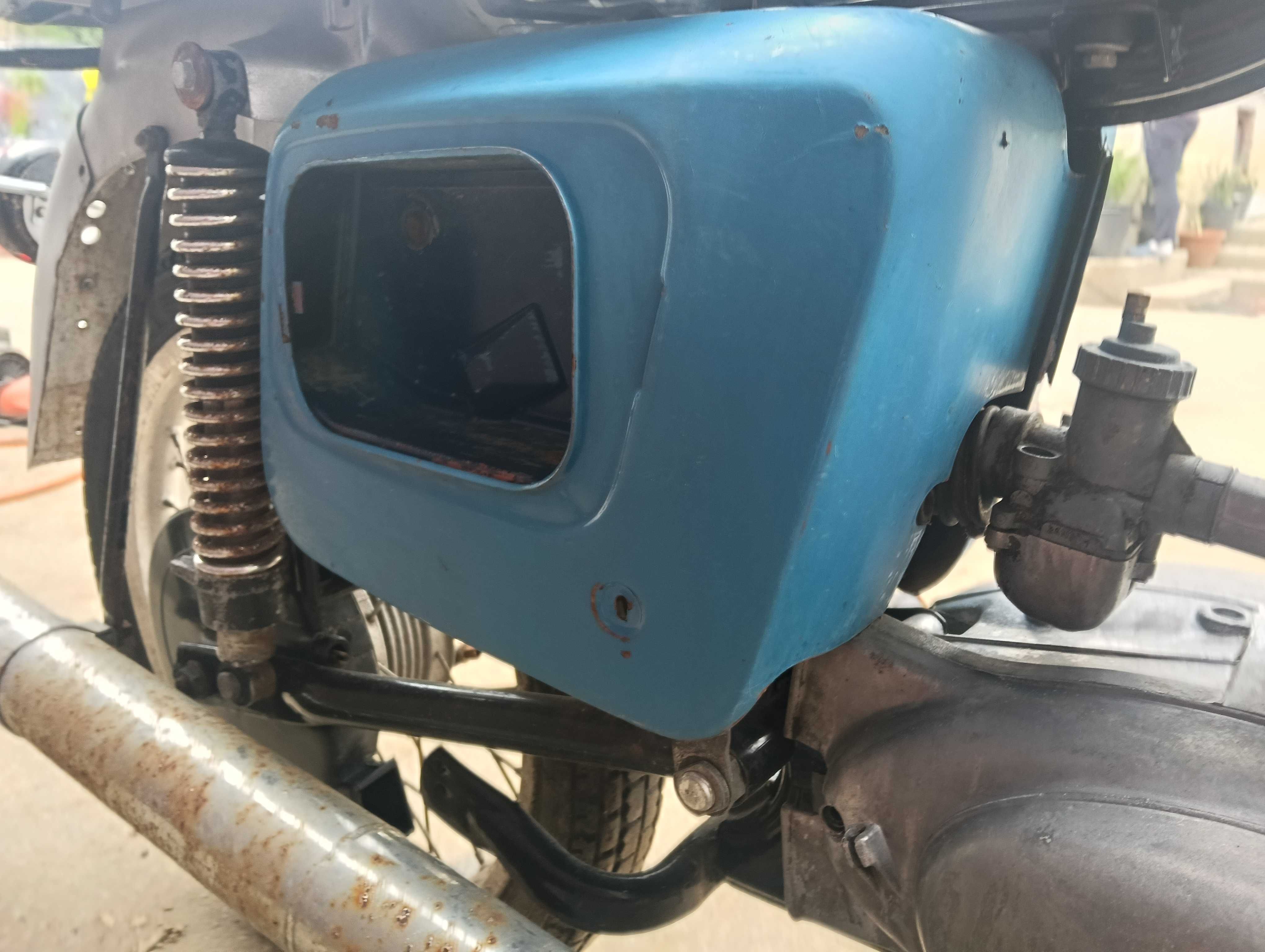 Boczek Prawy MZ TS 125 / TS 150 ES 125 Trophy Oryginał Osłona Boczna