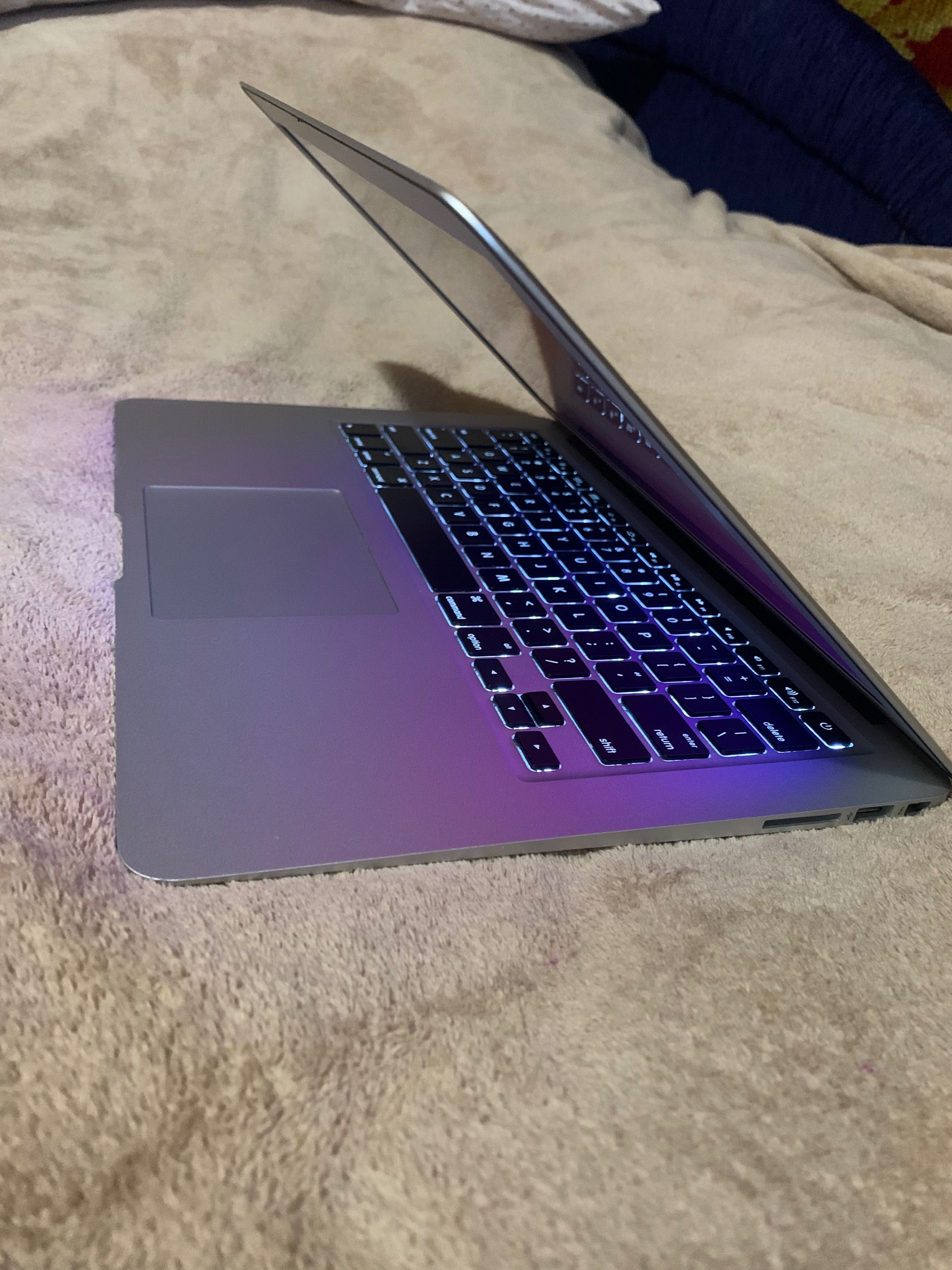 MacBook Air 2017(A1466) 128gb; space grey