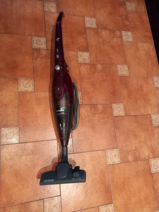 Пилесос HOOVER майже новий