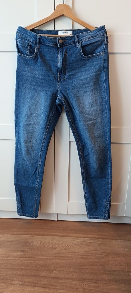 Spodnie jeansowe Reserved, r.42