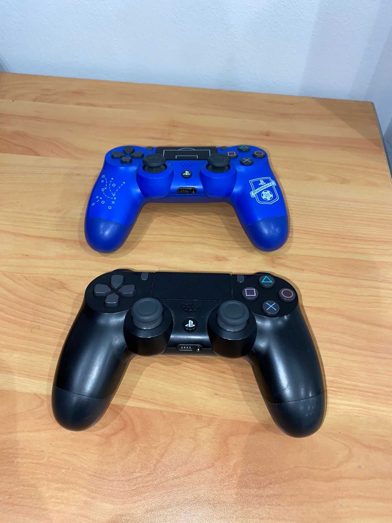 PlayStation 4 1TB+11 Jogos+3 Comandos, em bom estado(Ps4)