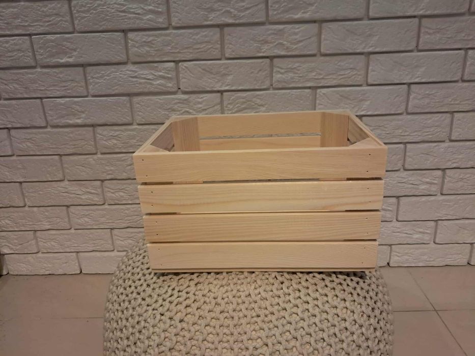 Pojemnik, pudełko, skrzynka drewniana dla dzieci