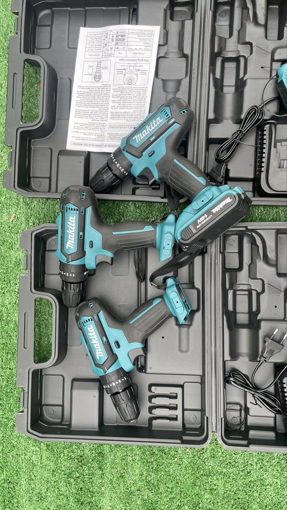 Шуруповёрт Makita   Комплект