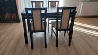 Stół rozkładany i 4 krzesła, zgrabne, ponadczasowe