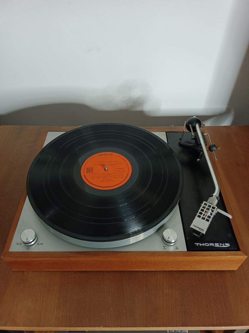 Gramofon THORENS  TD 150  MK 2